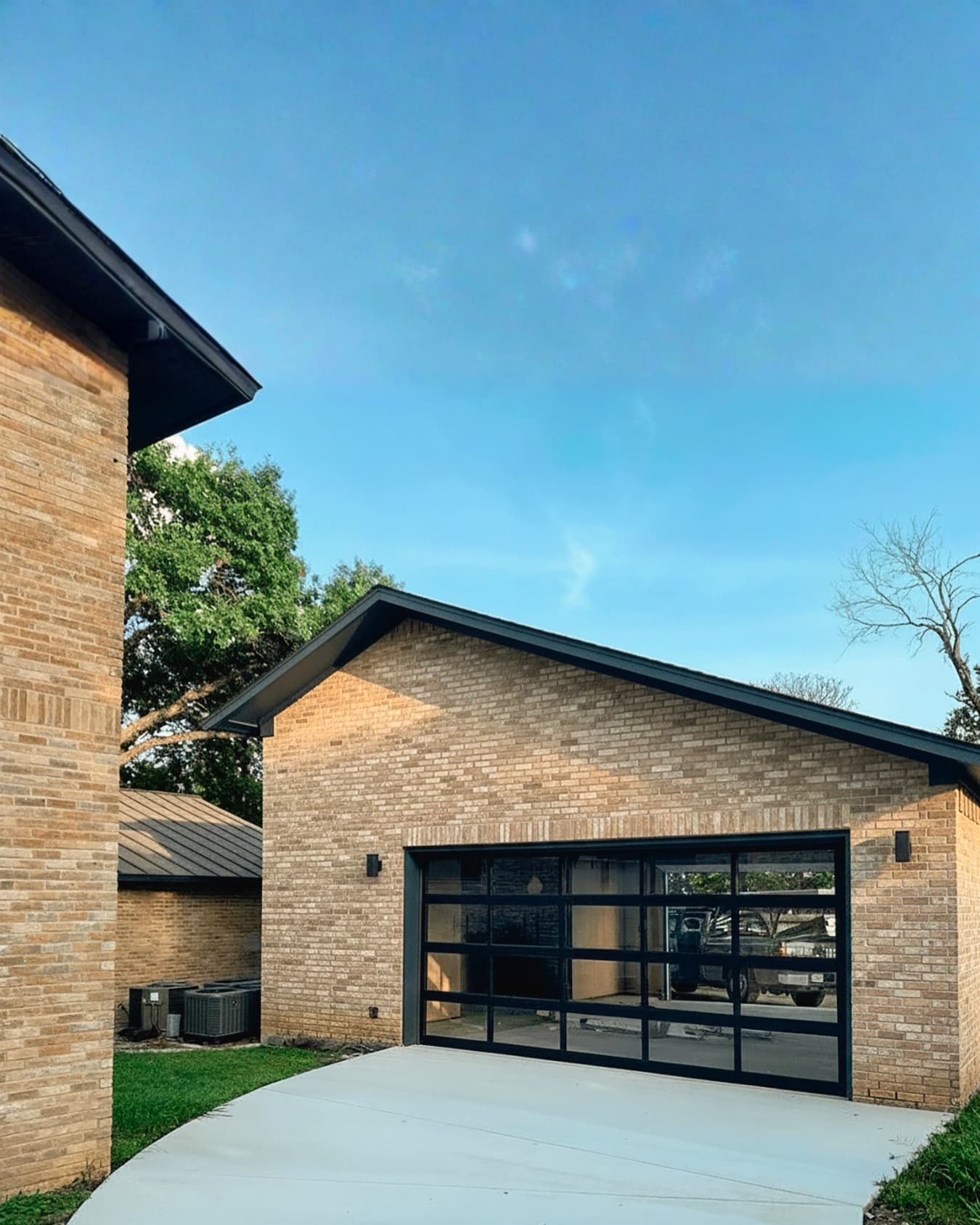 Garage door repair in Lisle, IL