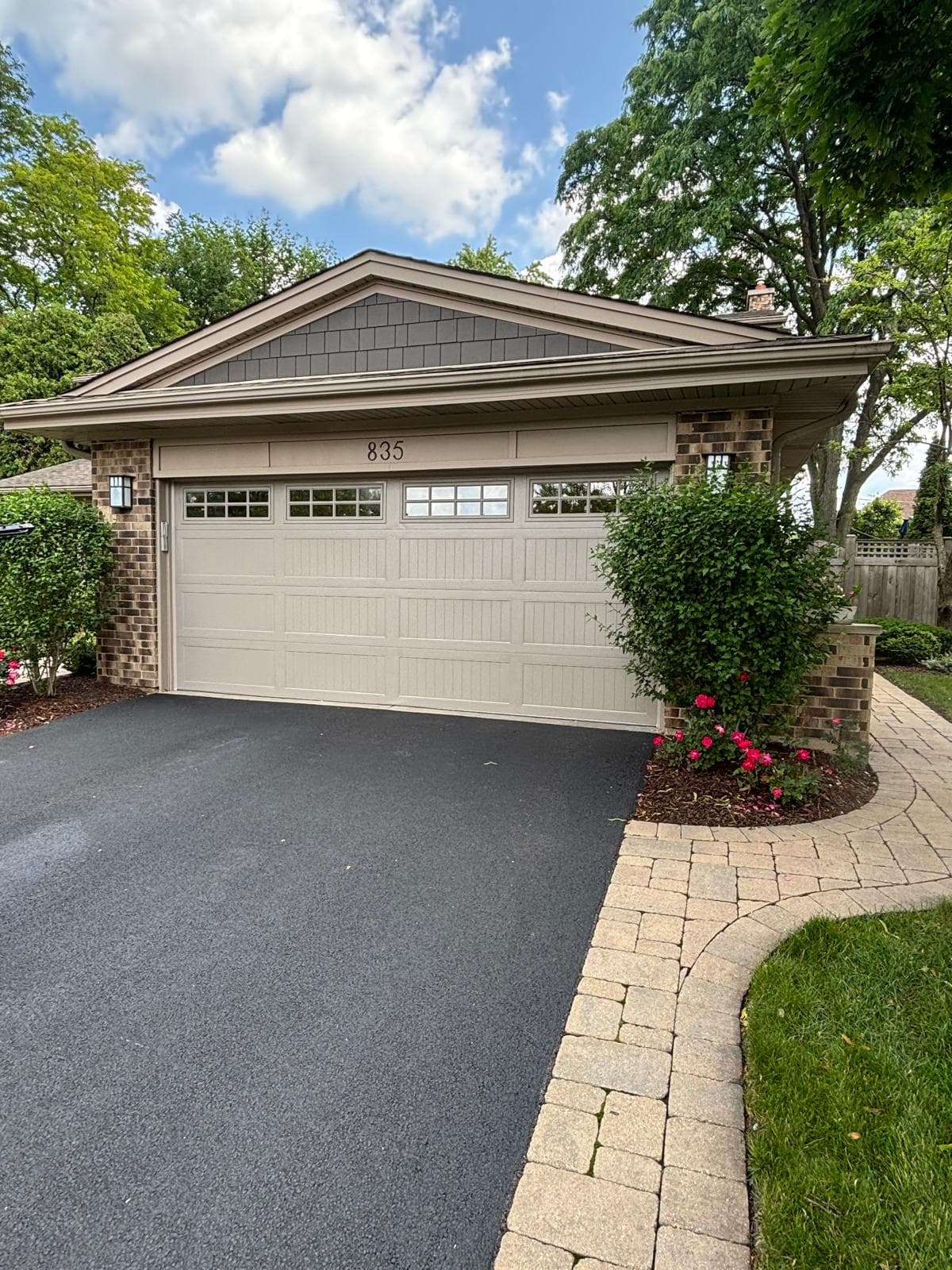 Garage door repair in Carpentersville, IL