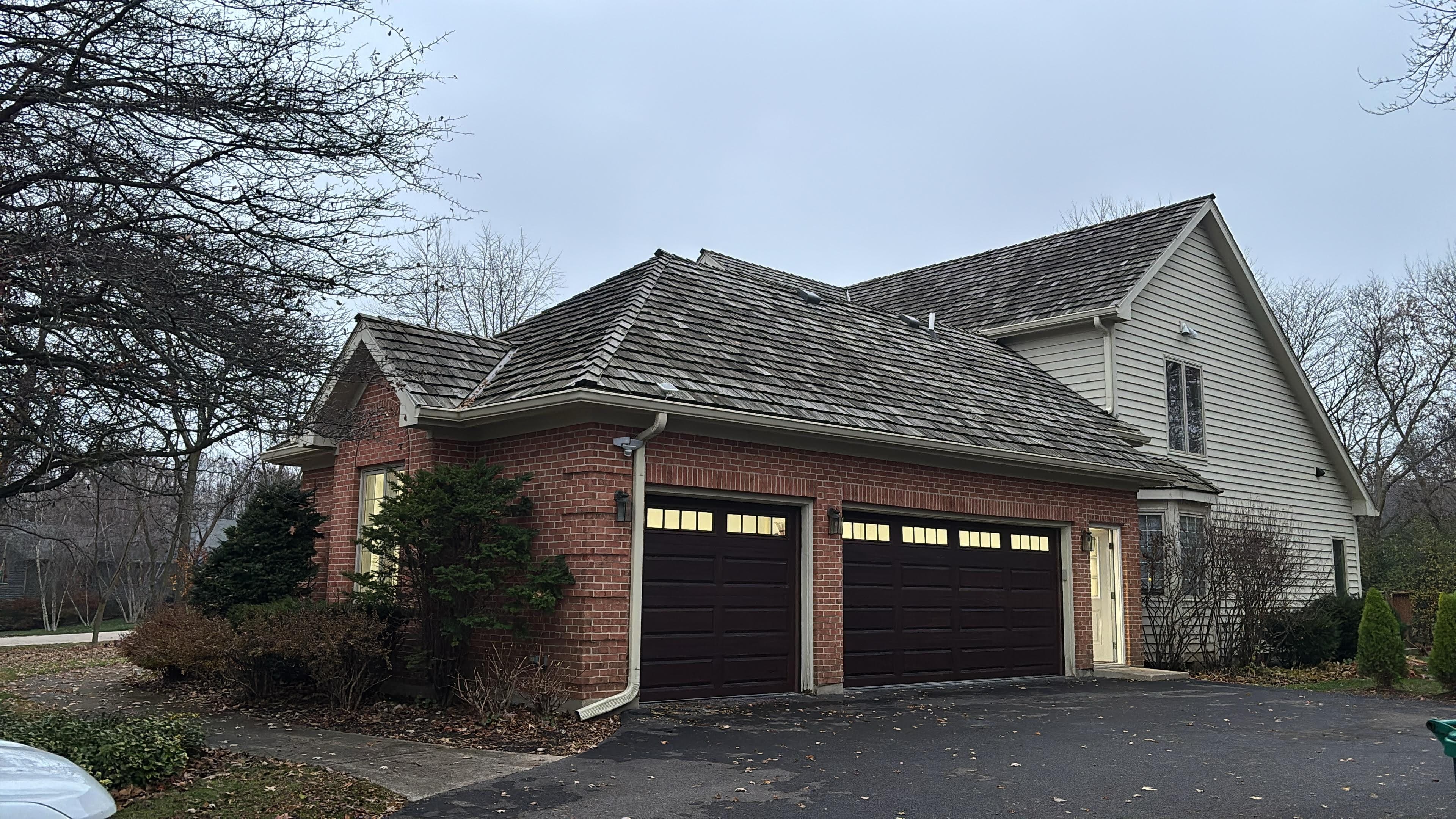 Garage door repair in St. Charles, IL